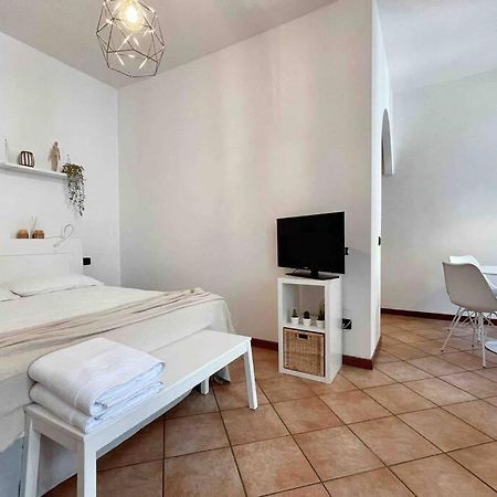 Unconventional Apartment: Centro Storico Con Bici Mantua Buitenkant foto